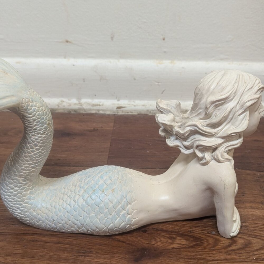 Mermaid setting - Picture 3 of 4